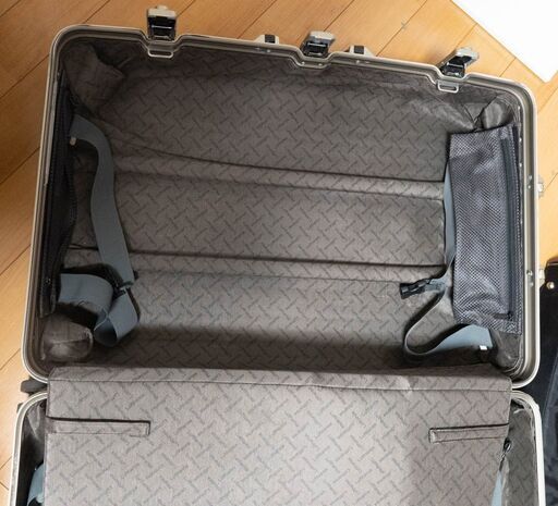 RIMOWA プライベートジェット スーツケース 約100L かなりの使用感あります