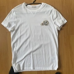 【ネット決済・配送可】Tシャツ MONCLER