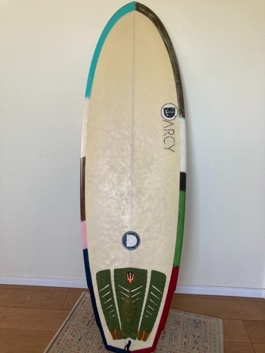 Bessel サーフボード NAKI surf 5.10 ハードケース付き 注目の福袋を