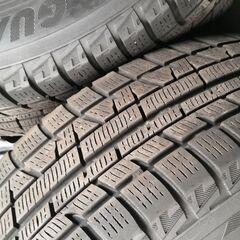 スイフトスポーツに履いてました。社外品アルミ＆スタッドレスセットです。