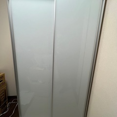 食器棚ホワイト　ガラススライドドア