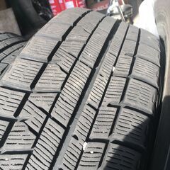 ２０１８年ヨコハマスタッドレス２０５/６０R１６ホイールセット
