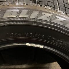 BS BLIZZAK VRX 215/60R16 16インチ スタッドレス 4本 2018年製 