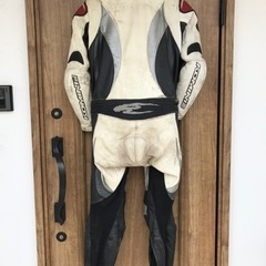 コミネ　モタードスーツ