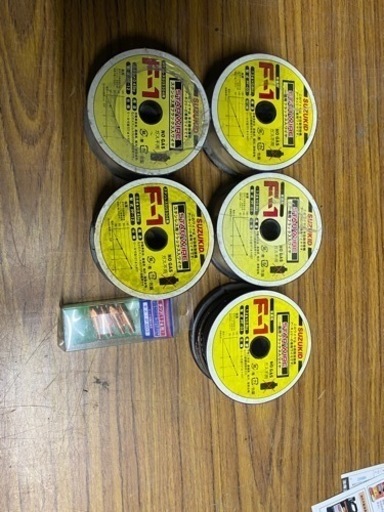 100vノンガス溶接機ステンレスワイヤー付き！