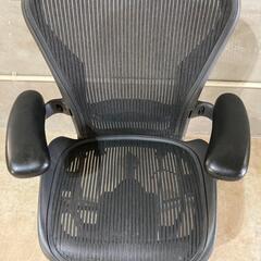 Herman Miller Aeron ハーマンミラー アーロンチェア Bサイズ グラファイト色