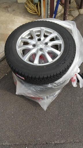 175/70R14 スタッドレスタイヤ