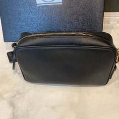 PRADA サフィアーノ　ショルダー