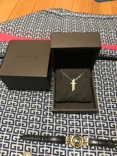 GUCCI セパレートクロスネックレス