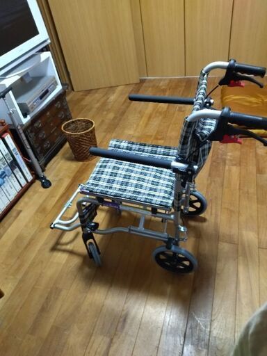 kadokura カドクラ 介助式車椅子 美品⭐