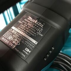 ✨マキタ 未使用品 ハンマドリル HR3011FC コンクリートビット付き 