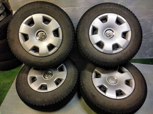 早い者勝ち！ハイエース スタッドレスタイヤ 溝あり 12000円⭐195/80R15 107/105L LT⭐トヨタ純正ホイール付
