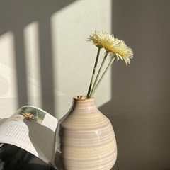 ニトリ　フラワーベース　花瓶