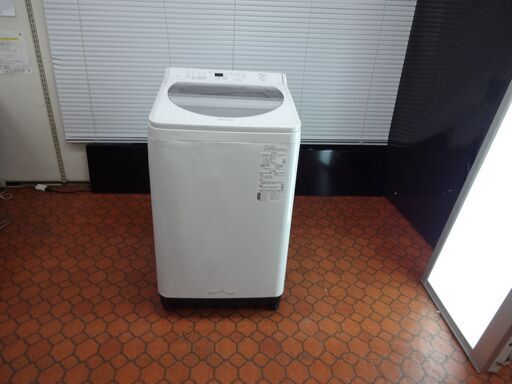 ID 977533　洗濯機パナソニック8.0Kg　２０２０年製　打痕あり　NA-FA80H8-W