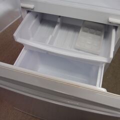 2018年製■SHARP ノンフロン冷凍冷蔵庫　SJ-D14D-S■137L（管理番号77792）