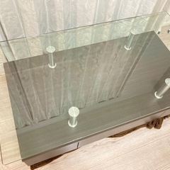 【0円】ガラスのダイニングテーブル