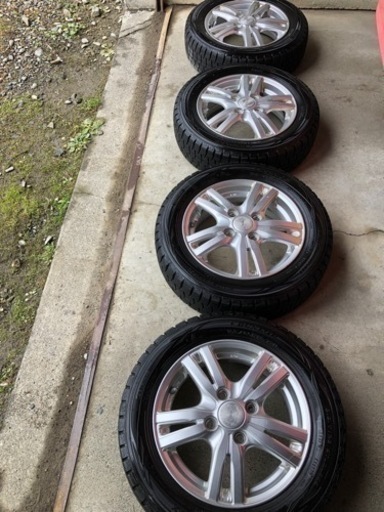 激安ダンロップウィンターマックス155-65R13アルミ付4本セットの画像