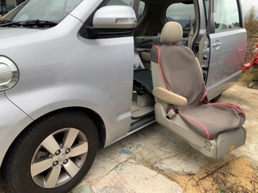 ポルテ 4wd アルマス車 リフトアップ 福祉車両 介護車 電動昇降シート 車椅子 値引き交渉 トモ 最上のポルテの中古車 ジモティー