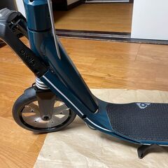 デカトロン　オクセロ　Town 9　キックボード