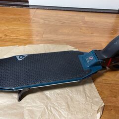 デカトロン　オクセロ　Town 9　キックボード