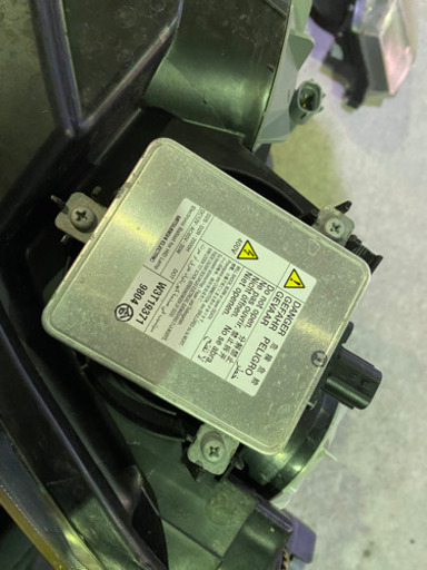 インサイトZE2 前期LS　HIDヘッドライト左右　バラスト付き