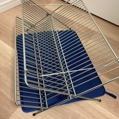 【決定しました！お譲り0円】IKEAの折り畳める水切りカゴ＋水切...