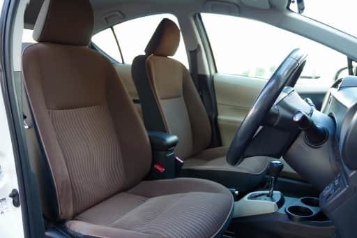 お安いアクア入庫しました オトロン鹿沼店 日光のアクアの中古車 ジモティー