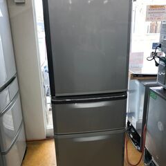 ID 411487　３ドア三菱　335L　２０１０年製　MR-C34R-B 楽天市場】【中古/屋内搬入付き】三菱電機 冷蔵庫 3ドア 335L MR