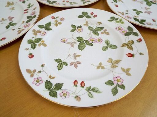 5枚□ウェッジウッド ワイルドストロベリー プレート 大皿 27cm 札幌