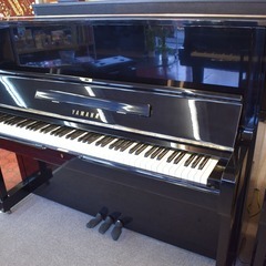 ヤマハ中古アップライトピアノ　U1H（1980年製造）