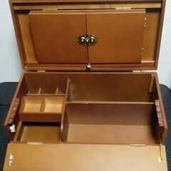 ☆持ち運びができるミニドレッサー☆小さな鏡台☆