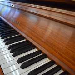 ヤマハ中古アップライトピアノ　W101（1977年製造）