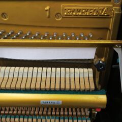 エテルナ中古アップライトピアノ　E1H（1972年製造）