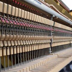 中古アップライトピアノ EASTEIN B ブリュートナーモデル 東京ピアノ工業 高さ133cm 製造1973年