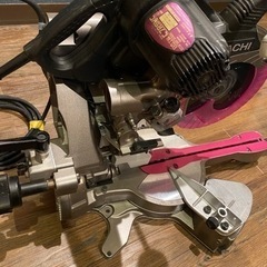 日立　HITACHI 190㎜ 卓上スライド丸のこ C7RSHC スライドマルノコ スライド丸ノコ チップソー付き　美品