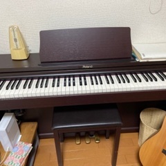 電子ピアノ　ローランドRP101