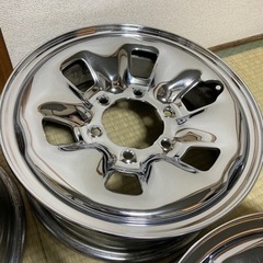 ハイラックス純正メッキホイール　15インチ　ハイエース等に
