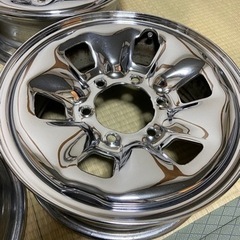 ハイラックス純正メッキホイール　15インチ　ハイエース等に