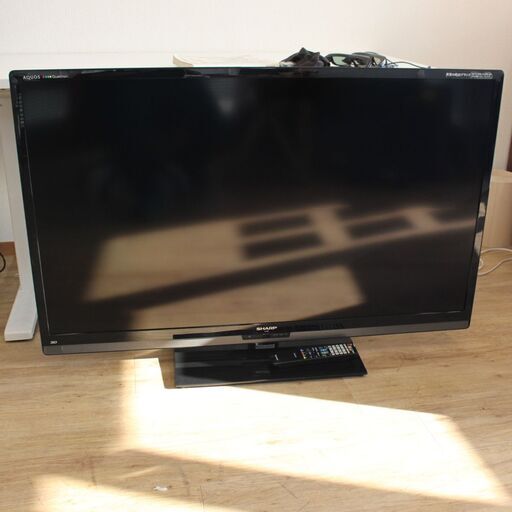 T113) SHARP 液晶テレビ 52型 2011年 LC-52Z5 3D対応 クアトロン 3Dメガネ付属あり フルハイビジョン シャープ デジタル 地上 BS CS テレビ