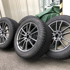 スタッドレスタイヤ 235/50R18 ヴェルファイアなど 終了‼️