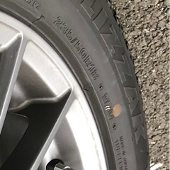 スタッドレスタイヤ 235/50R18 ヴェルファイアなど 終了‼️