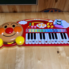 アンパンマン　キーボード　電子ピアノ　おもちゃ