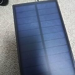充電式単三バッテリーソーラーパネル太陽電池充電器アダプター（新品）