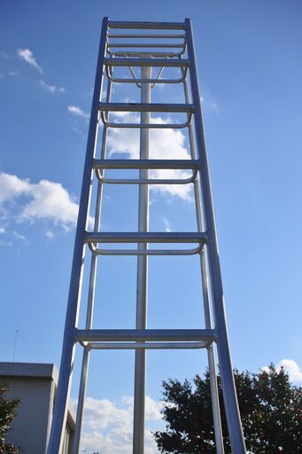 完売です。★　アルミ　三脚　脚立　3.7m　12段　園芸用　剪定　はしご　造園　高所作業用　アルインコ製