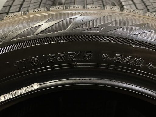 走行短め BS BLIZZAK VRX2 175/65R15 15インチ スタッドレス 4本 2018