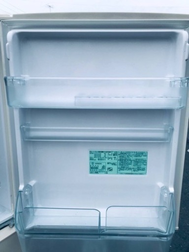 ⑤1871番 日立✨ノンフロン冷凍冷蔵庫✨R-S27AMV‼️