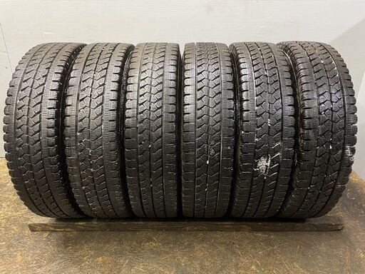 BS BLIZZAK W979 195/85R15 113/111L LT 15インチ ライトトラック用