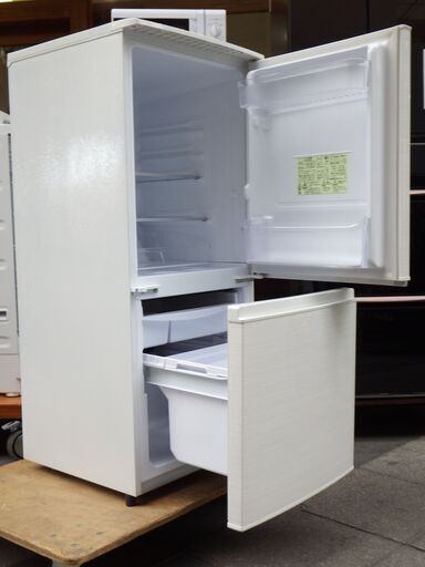 美品 SHARP 冷凍冷蔵庫 2019年製 SJ-D14E-W 2ドア 137L ホワイト t