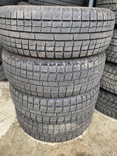 スタッドレス 超バリ山 195/65r15 トーヨータイヤg5
