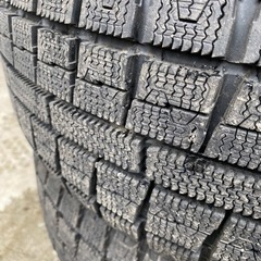スタッドレス　超バリ山　195/65r15 トーヨータイヤg5